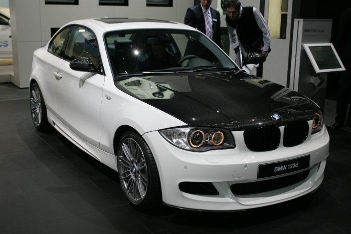 BMW 008